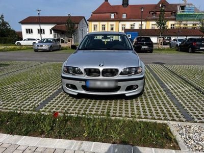 BMW 325