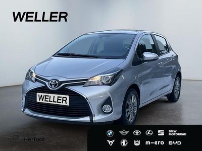 Platinsilber metallic Gebraucht 2016 Toyota Yaris Edition-S Kleinwagen | 10.649 € (Fairer Preis)