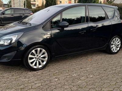 Gebraucht Opel Meriva 110 PS (80 kW) 2012 Schwarz Van / Kleinbus