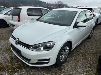 Gebraucht VW Golf VII Comfortline 86 PS (63 kW) 2014 Weiß Limousine