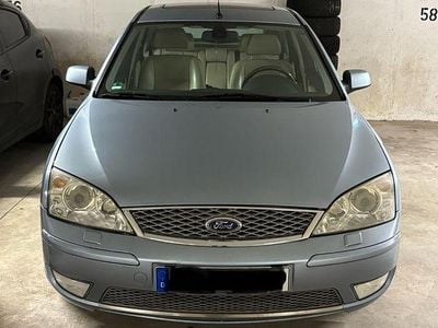 Gebraucht Ford Mondeo Ghia 170 PS (125 kW) 2005 Blau Limousine