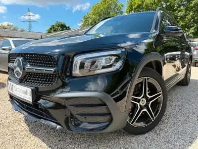 Gebraucht Mercedes GLB220 AMG 190 PS (139 kW) 2021 Schwarz SUV