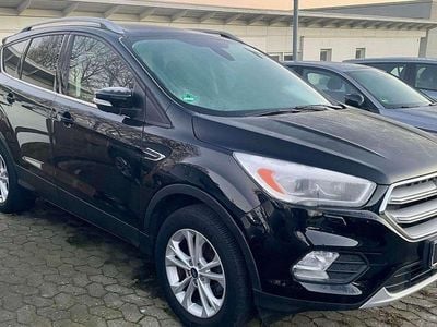 Shadow black Gebraucht 2017 Ford Kuga Titanium SUV | 11.900 € (Guter Preis)