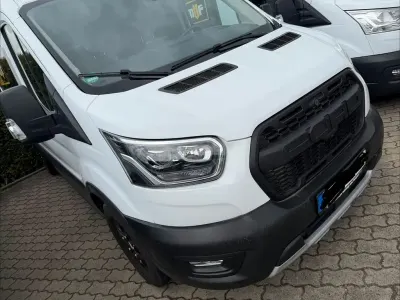Używany Ford Transit 186 KM (136 kW) 2022 Biały Minivan