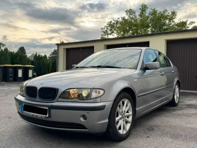 Gebraucht BMW 320 170 PS (125 kW) 2004 Grau Limousine