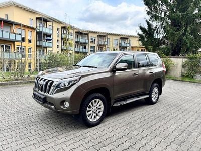 Gebraucht Toyota Land Cruiser Executive 190 PS (139 kW) 2014 SUV