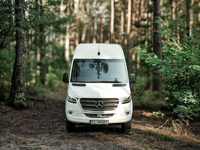 Używany Mercedes Sprinter 190 KM (139 kW) 2020 Biały Van