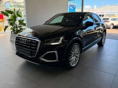 Gebraucht Audi Q2 Advanced 110 PS (80 kW) 2023 Schwarz SUV