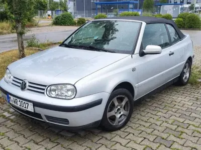Gebraucht VW Golf Cabriolet Classicline 101 PS (74 kW) 1999 Grau Cabrio