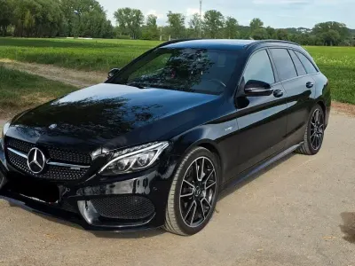 Używany Mercedes C43 AMG AMG 367 KM (269 kW) 2016 Czarny Sedan/Limuzyna