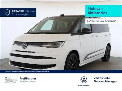 Gebraucht VW Multivan Life 204 PS (150 kW) 2025 Weiß Van / Kleinbus