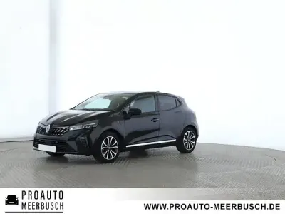 Second-hand Renault Clio V Techno 143 CP (105 kW) 2025 Negru Berlinǎ