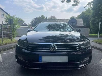 Gebraucht VW Passat Highline 190 PS (139 kW) 2016 Schwarz Kombi