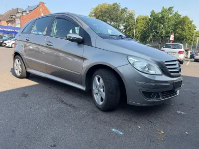 Gebraucht Mercedes B200 136 PS (100 kW) 2007 Grau Van / Kleinbus