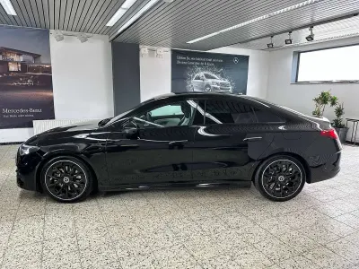 Gebraucht Mercedes CLA200 AMG 163 PS (119 kW) 2026 Kosmosschwarz metallic Coupé