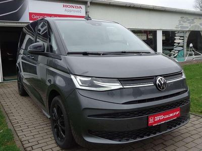 Gebraucht VW Multivan Edition 150 PS (110 kW) 2023 Indium gray metallic Van