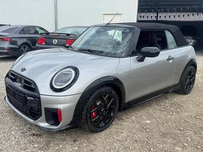 Neu Mini John Cooper Works Cabriolet 231 PS (169 kW) 2026 C6b melting silveriii metallic Cabrio