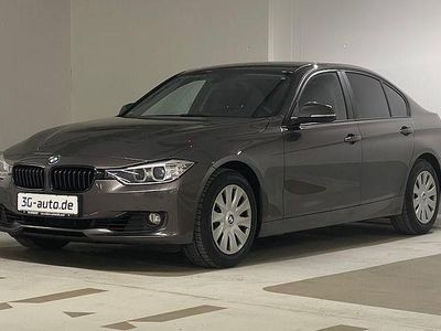 Gebraucht BMW 320 184 PS (135 kW) 2014 Grau Limousine