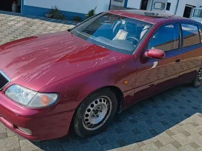 Brugt Lexus GS300 212 HK (155 kW) 1997 Rød Sedan
