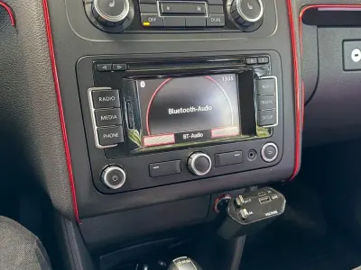 Gebraucht VW Touran 105 PS (77 kW) 2013 Braun Van / Kleinbus