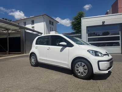 Gebraucht VW up! 64 PS (47 kW) 2018 Weiß Kleinwagen