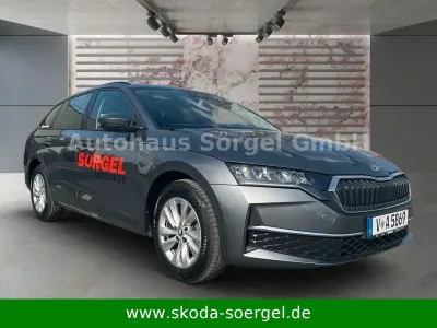 Używany Skoda Octavia Selection 150 KM (110 kW) 2025 Szary Kombi