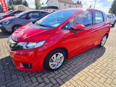 Gebraucht Honda Jazz Comfort 102 PS (75 kW) 2016 Rot Kleinwagen