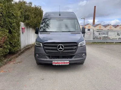 Gebraucht Mercedes Sprinter 150 PS (110 kW) 2022 Blau Van