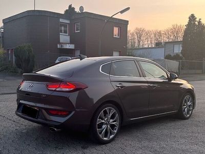 gebraucht Hyundai i30 1.4 T-GDI Premium Fastback Premium 1.Hand