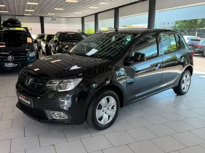 Gebraucht Dacia Sandero Comfort 73 PS (53 kW) 2020 Blau Limousine