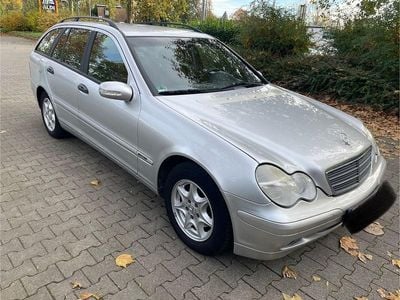 Mercedes C200