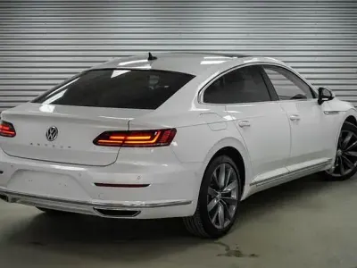 Brugt VW Arteon Elegance 190 HK (139 kW) 2019 Hvid Hatchback