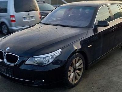 Gebraucht BMW 520 163 PS (119 kW) 2007 Schwarz Kombi
