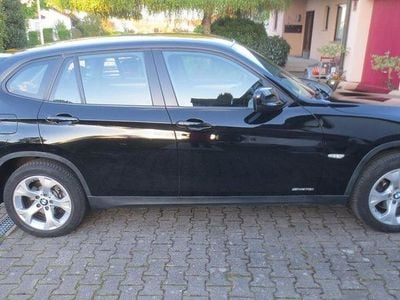 Second-hand BMW X1 150 CP (110 kW) 2011 Negru SUV