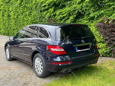 Używany Mercedes R350 265 KM (194 kW) 2012 Niebieski Minivan