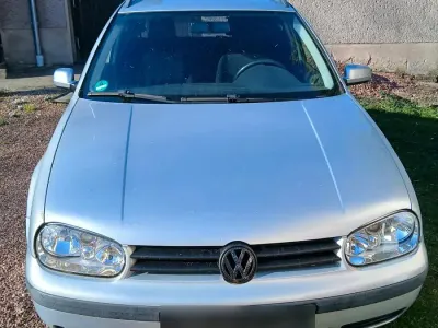 Gebraucht VW Golf IV 101 PS (74 kW) 2005 Silber Kombi