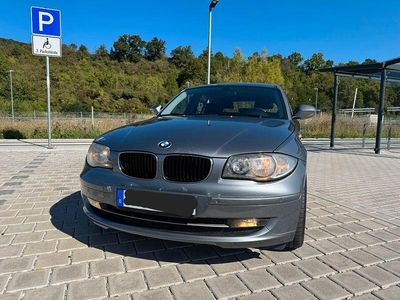 Gebraucht BMW 116 116 PS (85 kW) 2010 Grau Kleinwagen