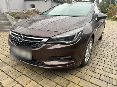 Gebraucht Opel Astra 150 PS (110 kW) 2017 Braun Limousine