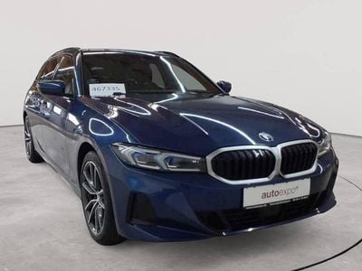 Gebraucht BMW 320 Sport Line 190 PS (139 kW) 2023 Phytonicblau metallic Kombi