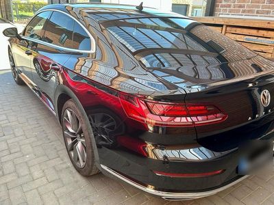 Second-hand VW Arteon Elegance 238 CP (175 kW) 2018 Negru Hatchback