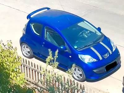 Usata Peugeot 107 52 CV (38 kW) 2008 Blu Utilitaria