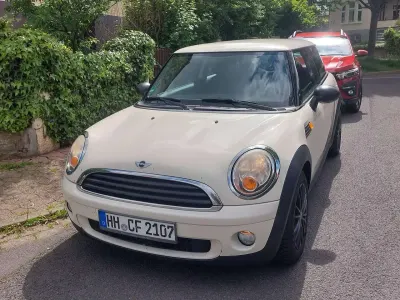 Gebraucht Mini ONE 75 PS (55 kW) 2009 Weiß Kleinwagen