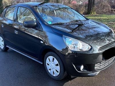 Schwarz Gebraucht 2015 Mitsubishi Space Star Kleinwagen | 3.850 € (Fairer Preis)
