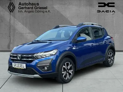 Gebraucht Dacia Sandero Comfort 101 PS (74 kW) 2022 Blau SUV