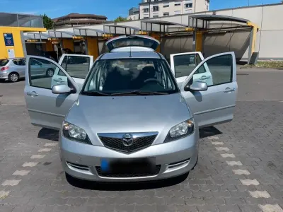 Gebraucht Mazda 2 80 PS (58 kW) 2005 Silber Kleinwagen