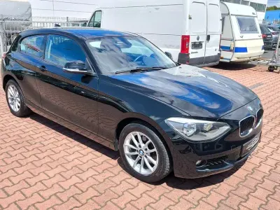 Gebraucht BMW 114 Advantage 102 PS (75 kW) 2012 Schwarz Kleinwagen