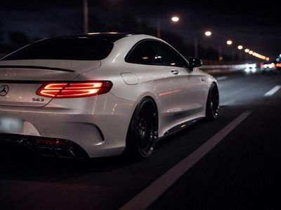 Usata Mercedes S63 AMG AMG 585 CV (430 kW) 2016 Nero Coupé