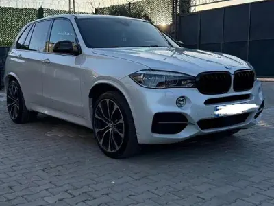 Gebraucht BMW X5 M50 M Sport 381 PS (280 kW) 2017 Weiß SUV
