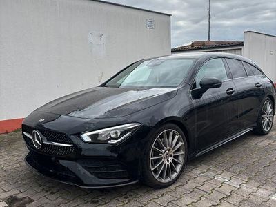 Schwarz Gebraucht 2021 Mercedes CLA200 Shooting Brake Kombi | 24.900 € (Fairer Preis)