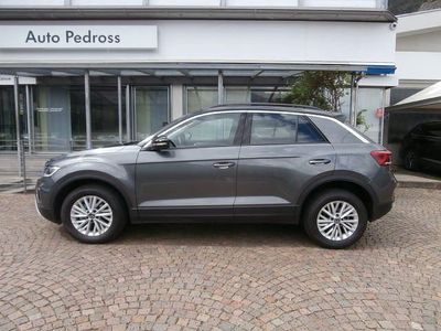 Gebraucht VW T-Roc Life 150 PS (110 kW) 2024 Grau SUV